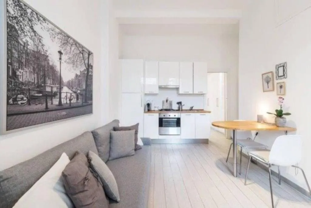 Delizioso Appartamento All Isola By Easylife Milan 0*,  Italy